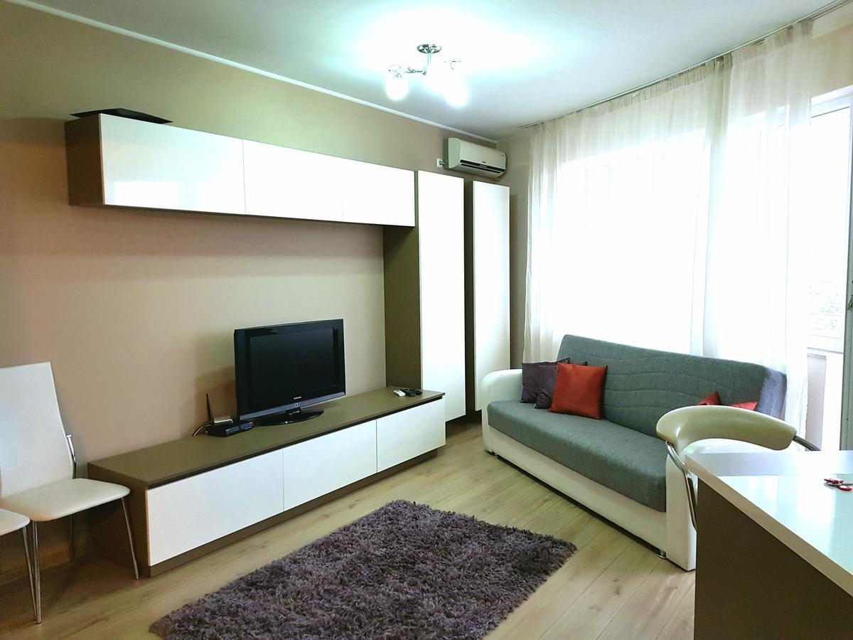 Skyline Rooftop Condos Oradea Exterior photo
